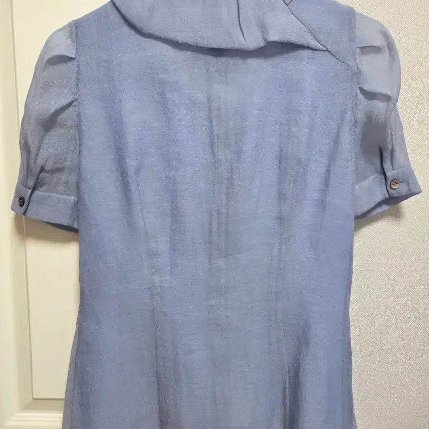 [BUNJANG] LYNN Blue Short-Sleeve Blouse / LYNN 린 반팔 소라색 블라우스 정장룩 하객룩