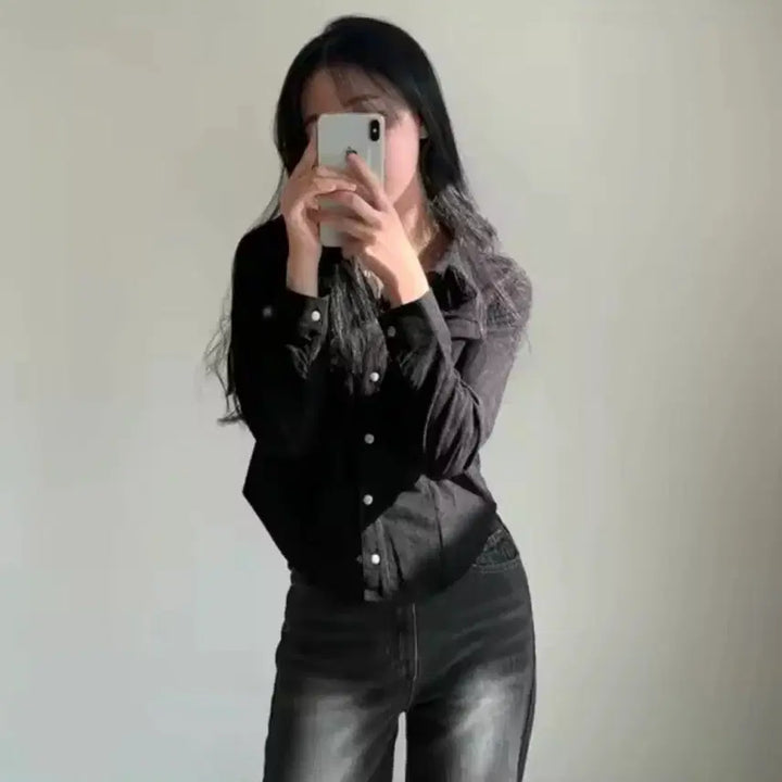 [BUNJANG] A-bly Corduroy Slim Semi Cropped Button Shirt (New) / 에이블리 코듀로이 슬림 세미 크롭 버튼 셔츠 (새상품-시착x)