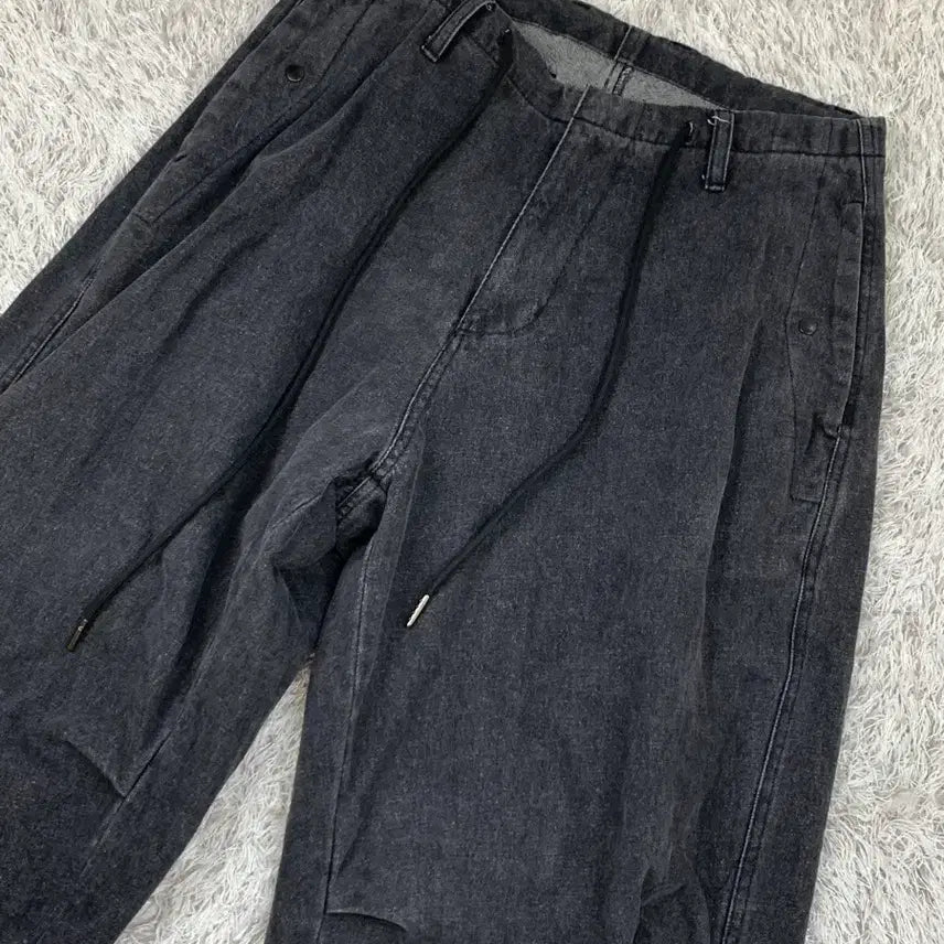 [BUNJANG] Hatching Room Snow Jeans / [1] 정품 해칭룸 스노우진
