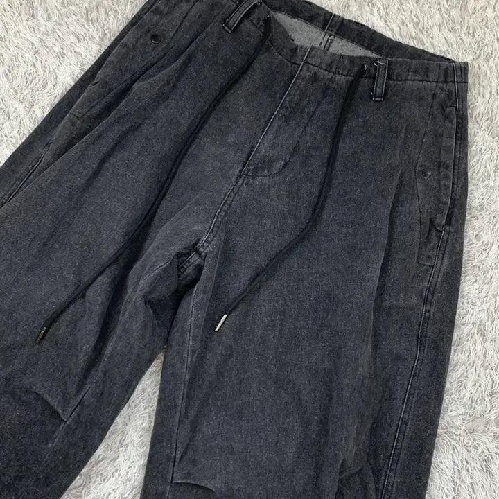 [BUNJANG] Hatching Room Snow Jeans / [1] 정품 해칭룸 스노우진