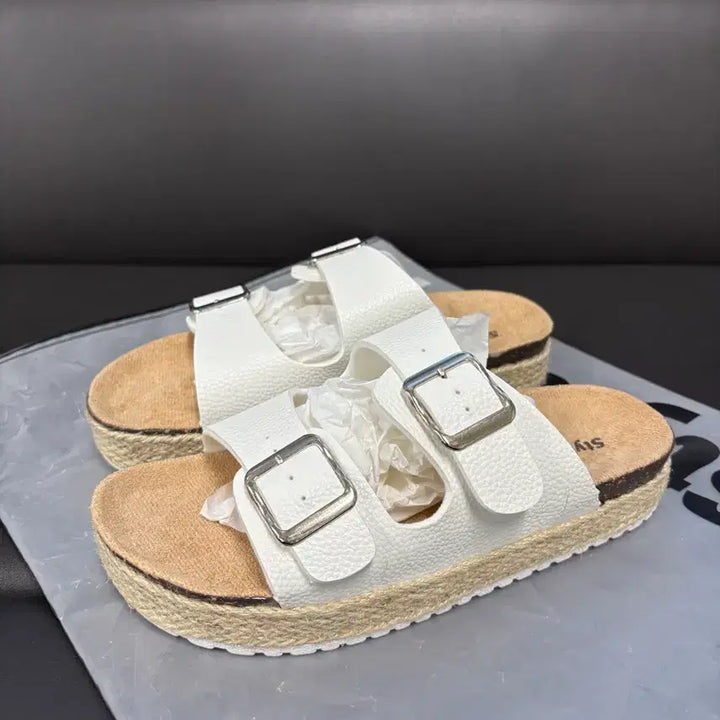 [BUNJANG] Unworn Birkenstock Style Sandals and Slippers - Size 240 / 새상품) 여겅 버켄스탁 스타일 슬리퍼 샌들 240 사이즈