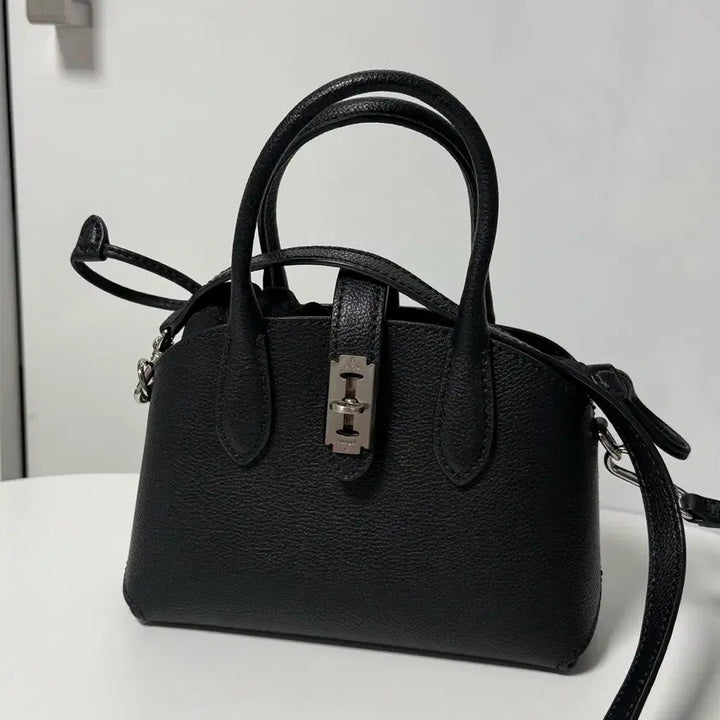 [SOLD OUT] 분크  토크 헐밋 크로스 스몰 블랙
