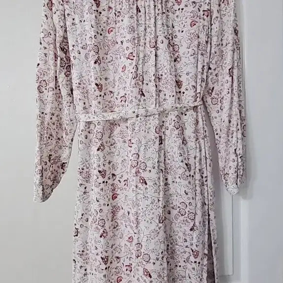 [SOLD OUT] 써스데이아일랜드  원피스