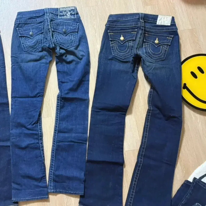 [SOLD OUT] 트루릴리젼 부츠컷 청바지 모음