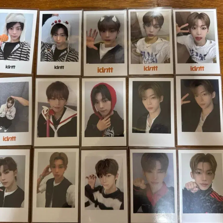 [SOLD OUT] 급처) 아이덴티티 도훈 포토카드 일괄