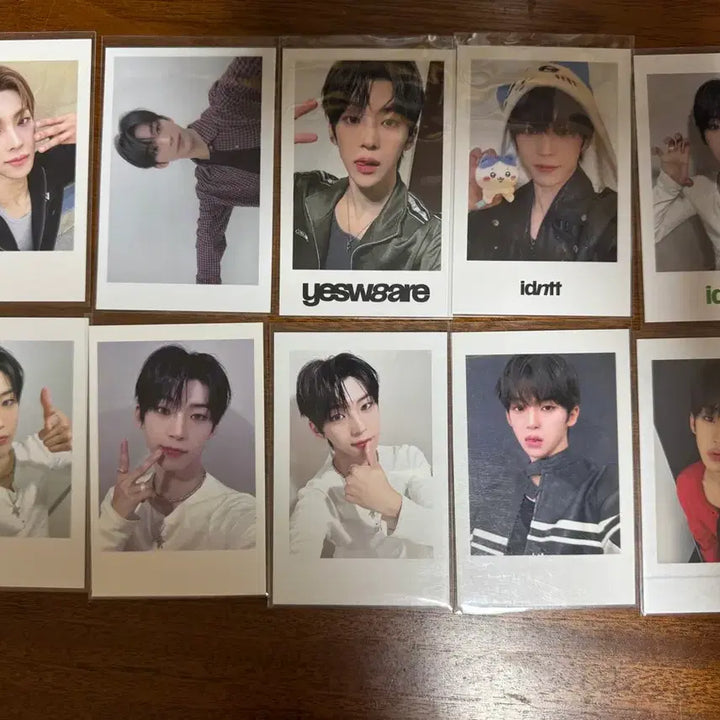 [SOLD OUT] 급처) 아이덴티티 도훈 포토카드 일괄