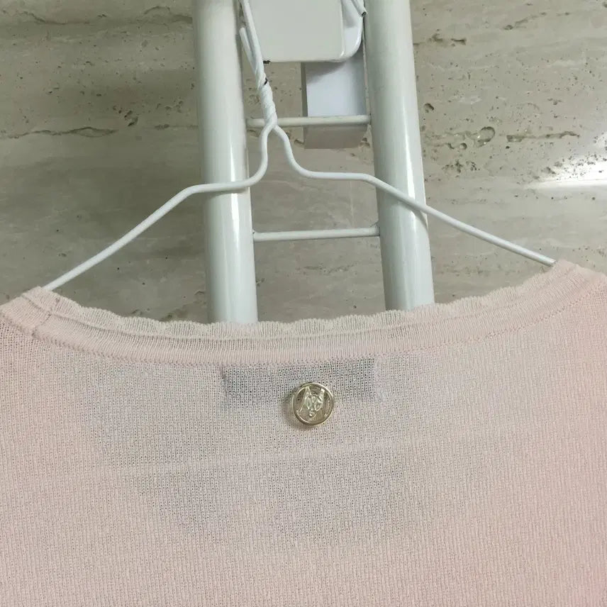 [BUNJANG] MICHAA Lace Sleeve Blouse / MICHAA 미샤 펀칭 레이스 반팔 니트 85