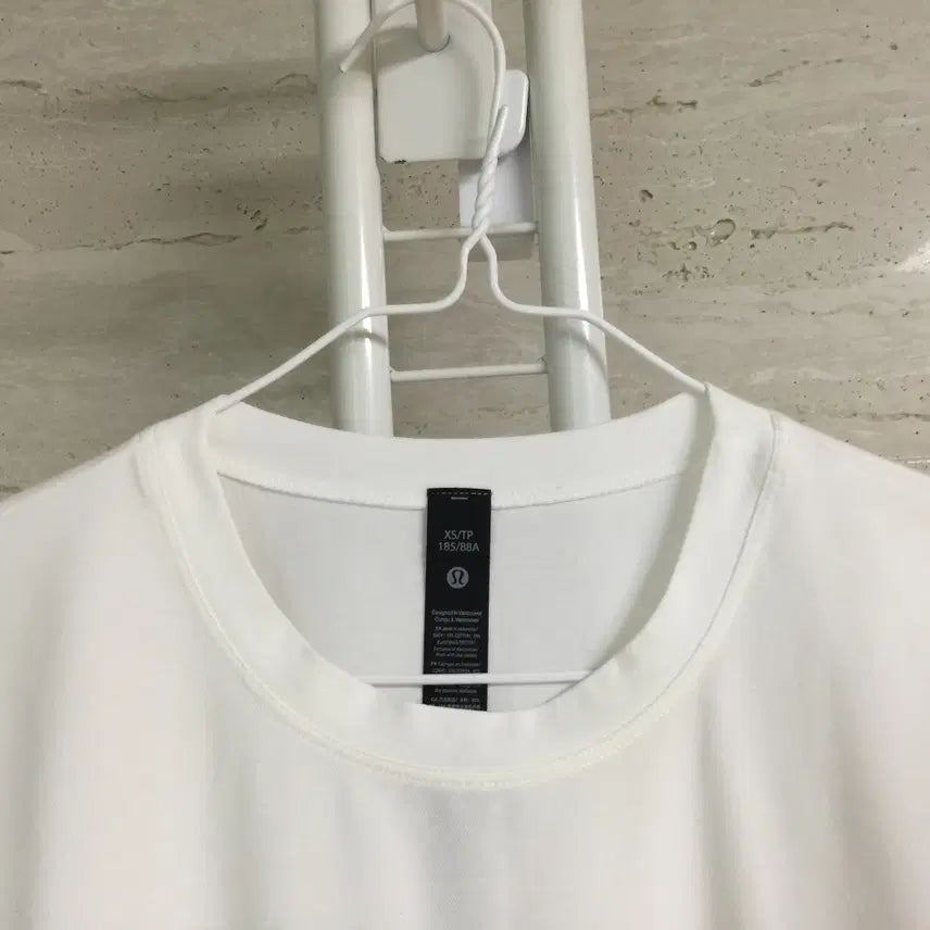 [BUNJANG] Lululemon White Short Sleeve T-Shirt XS / 룰루레몬 화이트 반팔 티셔츠 XS
