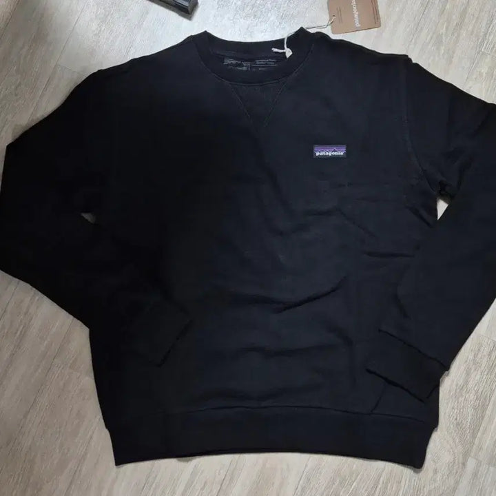 [BUNJANG] Patagonia Black Sweatshirt / 파타고니아 블랙 맨투맨 티셔츠(새상품