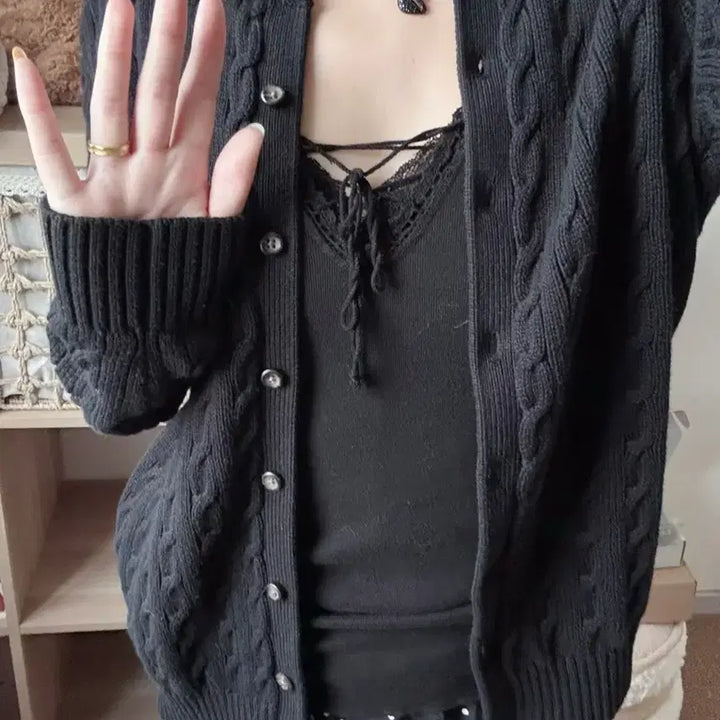 [BUNJANG] Brandy Melville Agnes Knit Slim Fit Sweater / BM Brandy Melville Agnes 니트 부드러운 데일리 슬림핏