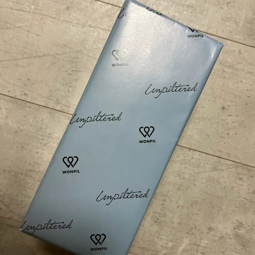 [BUNJANG] DAY6 Wonpil Gift Set (Photocard + Humidifier) / 원필 싱어롱 기프트 (포카 + 가습기)