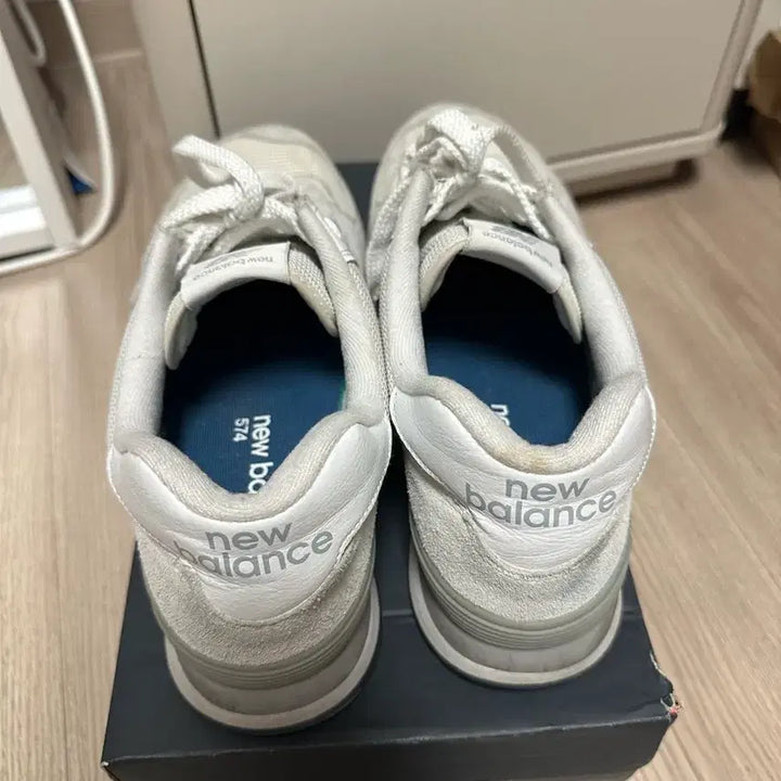 [BUNJANG] New Balance 574 Ivory Sneakers / 뉴발란스 574 290사이즈