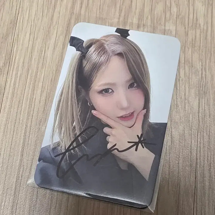 [BUNJANG] Say My Name Hitomi Signed Photocard Devil Pop-up Lucky Draw POB / 세이마이네임 히토미 싸인포카 악마포카 팝업 럭드 미공포 싸포