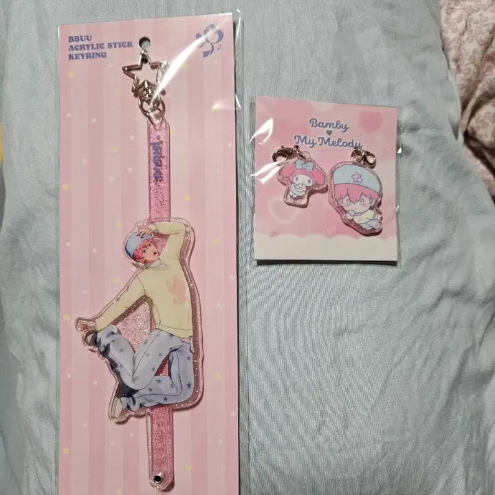 [BUNJANG] PLAVE Bambi Bundle Set BBUU Stick Keyring + My Melody Keyring / [일괄]플레이브 밤비 BBUU 스틱 키링 + 밤비 마이멜로디 키링