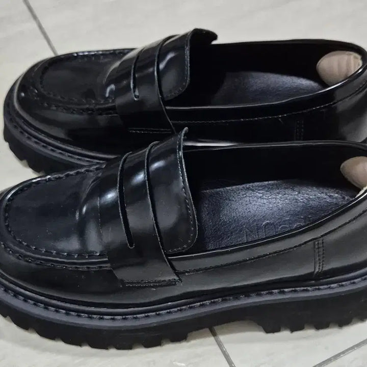 [BUNJANG] SAPPUN Black Chunky Loafers / 사뿐 블랙청키 로퍼