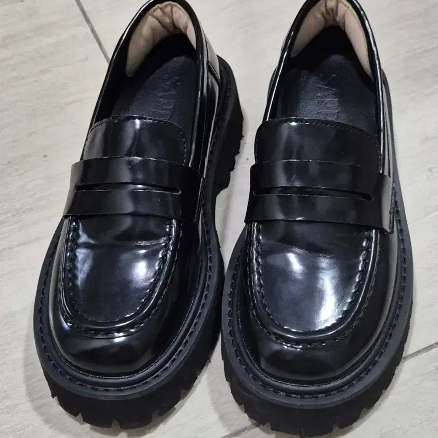[BUNJANG] SAPPUN Black Chunky Loafers / 사뿐 블랙청키 로퍼