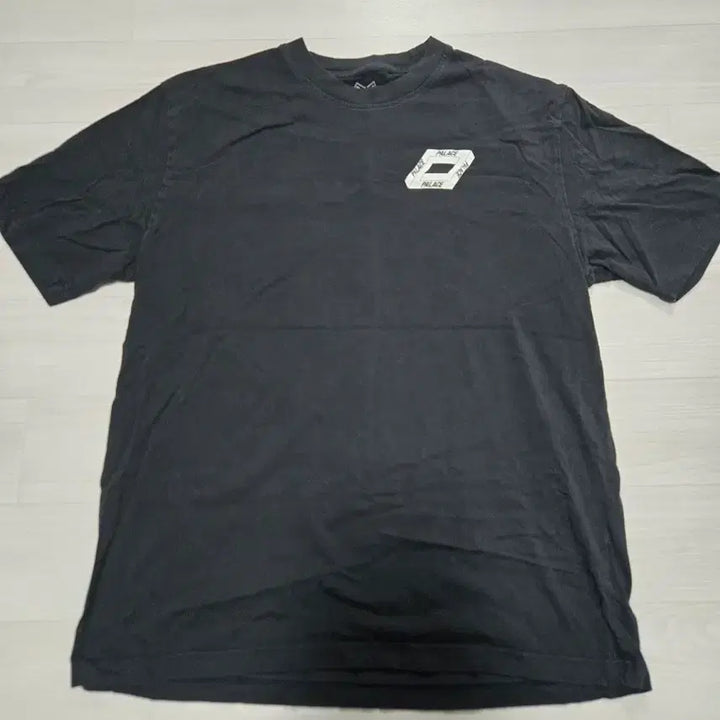 [BUNJANG] Palace Dodge T-shirt XL Black / 팔라스 닷지 티셔츠 XL 블랙