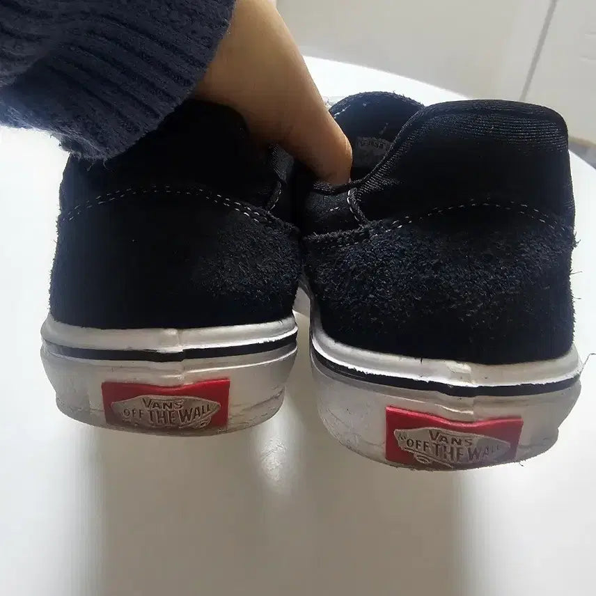 [BUNJANG] Vans Black Suede Sneakers 230 / 반스 블랙 스웨이드 스니커즈 230