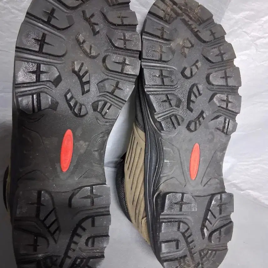[BUNJANG] Nepa Gore-Tex Hiking Boots / 등산화290  네파고어텍스