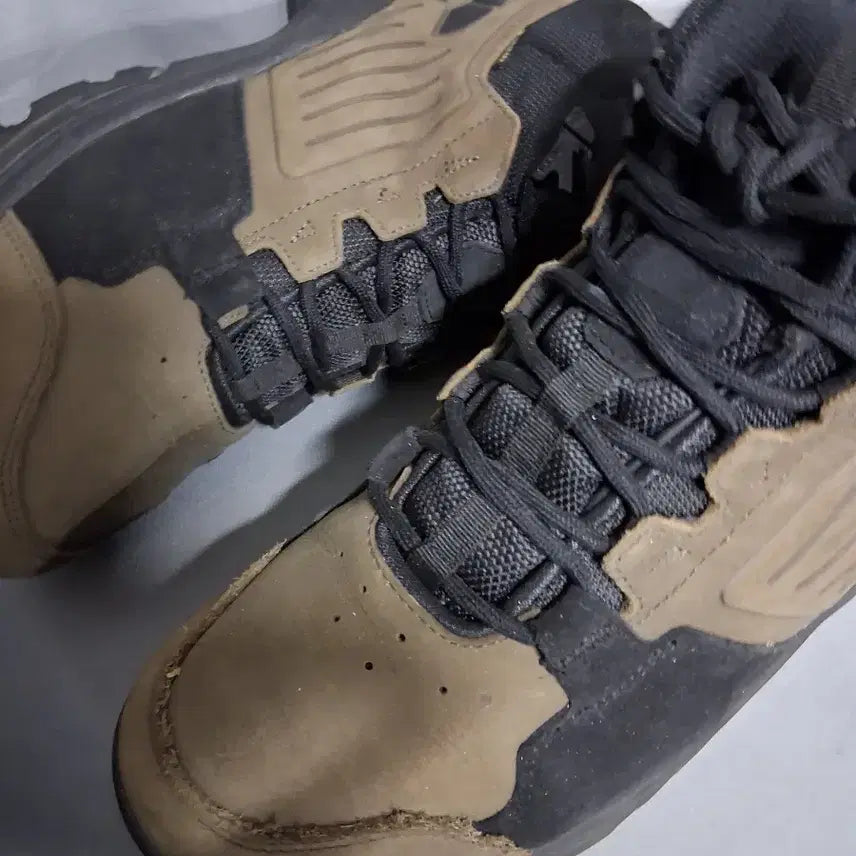 [BUNJANG] Nepa Gore-Tex Hiking Boots / 등산화290  네파고어텍스