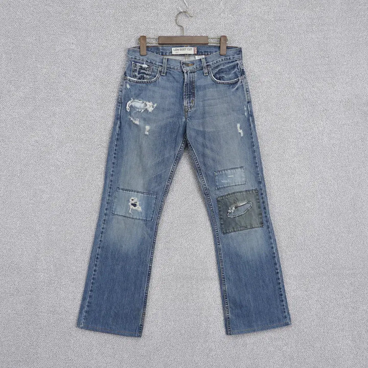 [SOLD OUT] 리바이스 527 00s 로우 부츠컷 패치 데님 팬츠 W30L32