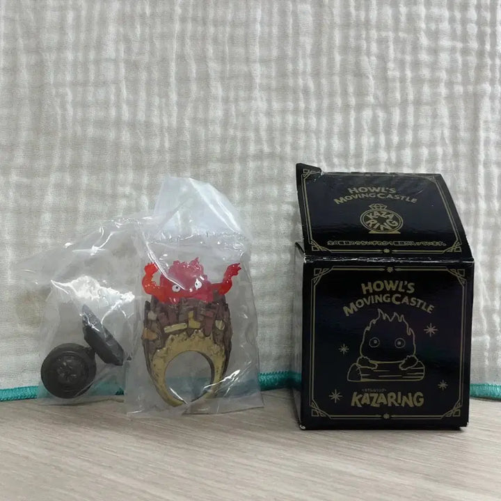 [BUNJANG] Ghibli Calcifer Ring Figure / 지브리 캘시퍼 카자링 랜덤 피규어