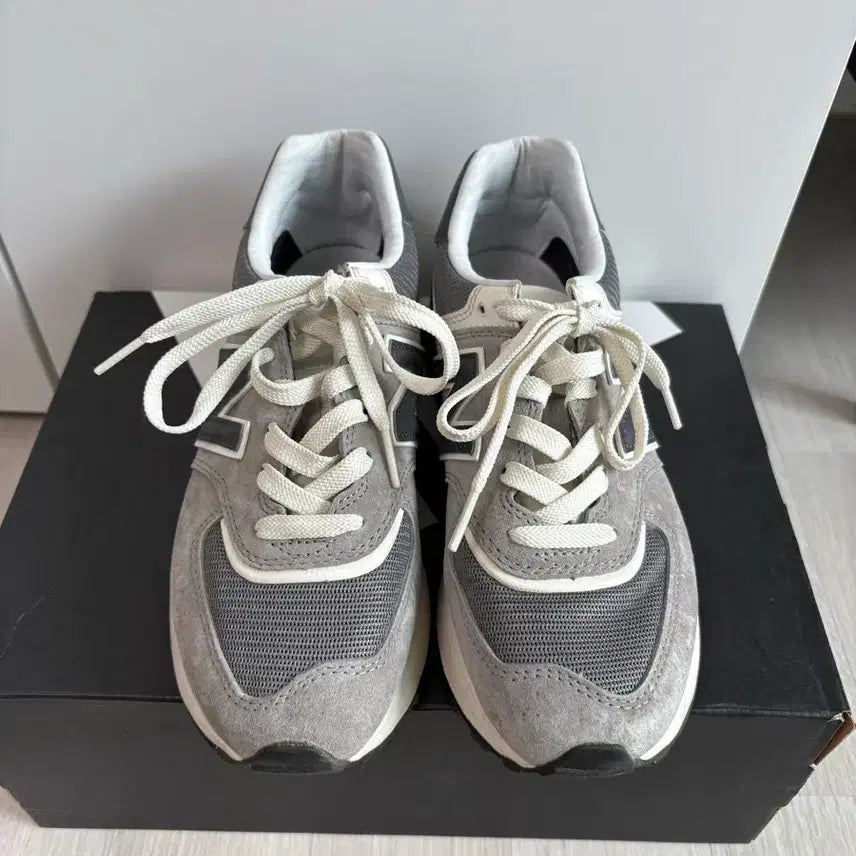 [BUNJANG] New Balance 574 Legacy Grey / [230] 뉴발란스 574 레거시 그레이