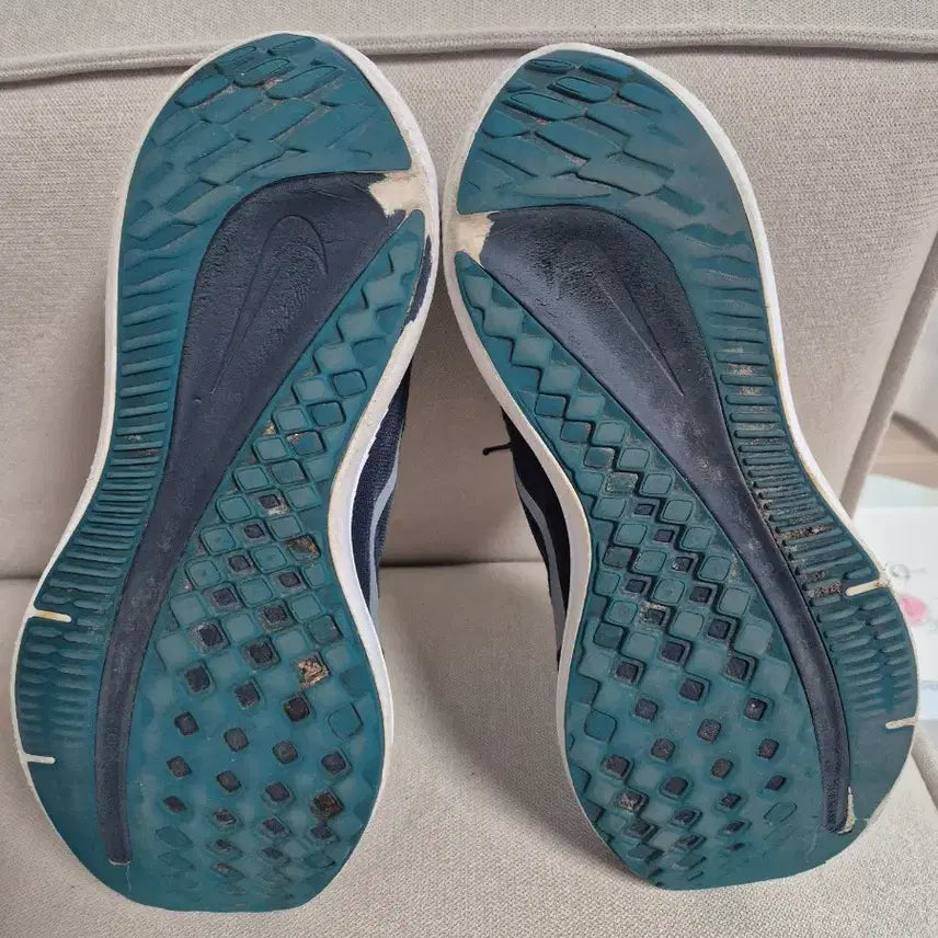 [BUNJANG] Nike Air Winflo 9 Running Shoes / 나이키 런닝화 네이비