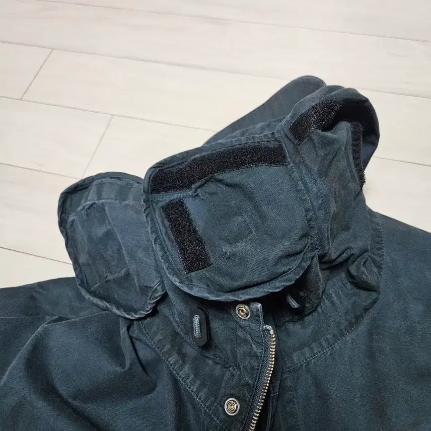 [SOLD OUT] (정품)슈프림 x 스톤 아일랜드 라이엇 마스크 카모 자켓 블랙 m