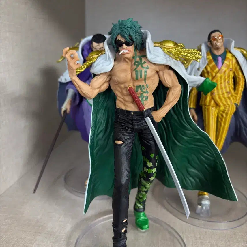 [SOLD OUT] (현재 최저가) 절대적정의 D상 로쿠규 피규어