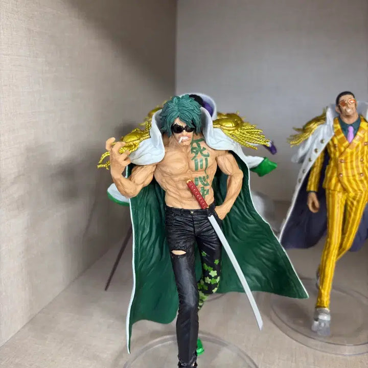 [SOLD OUT] (현재 최저가) 절대적정의 D상 로쿠규 피규어