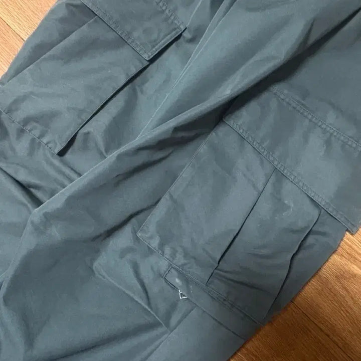 [BUNJANG] Yiyae Cargo Pants Charcoal M / Yiyae 카고팬츠 차콜 M