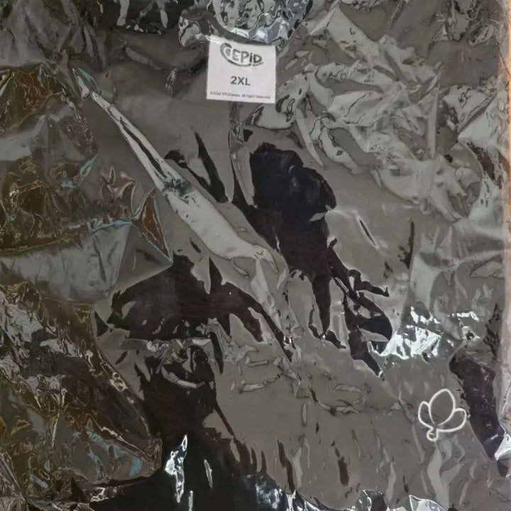 [SOLD OUT] 트릭컬 반주년 타이포 티셔츠 판매