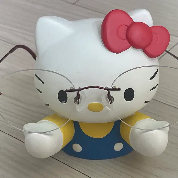 [BUNJANG] Sanrio Hello Kitty Eyeglass Stand / 고전 산리오 헬로키티 안경 거치대