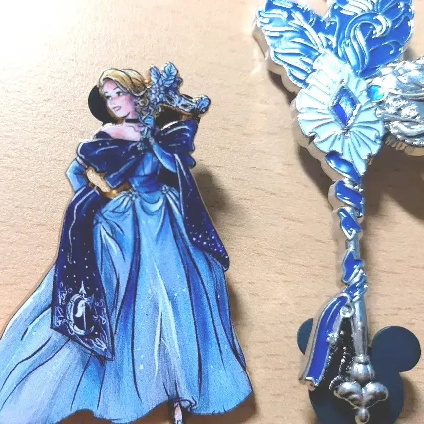 [BUNJANG] Disney Cinderella Pin Badge Set / 디즈니 신데렐라 핀뱃지 2종 세트