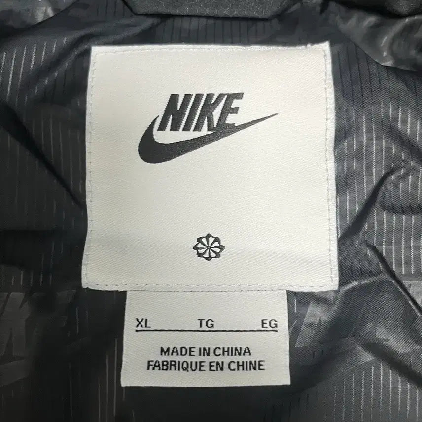[BUNJANG] Nike PrimaLoft Padded Vest Black XL / 나이키 프리마로프트 패딩 조끼 블랙 XL