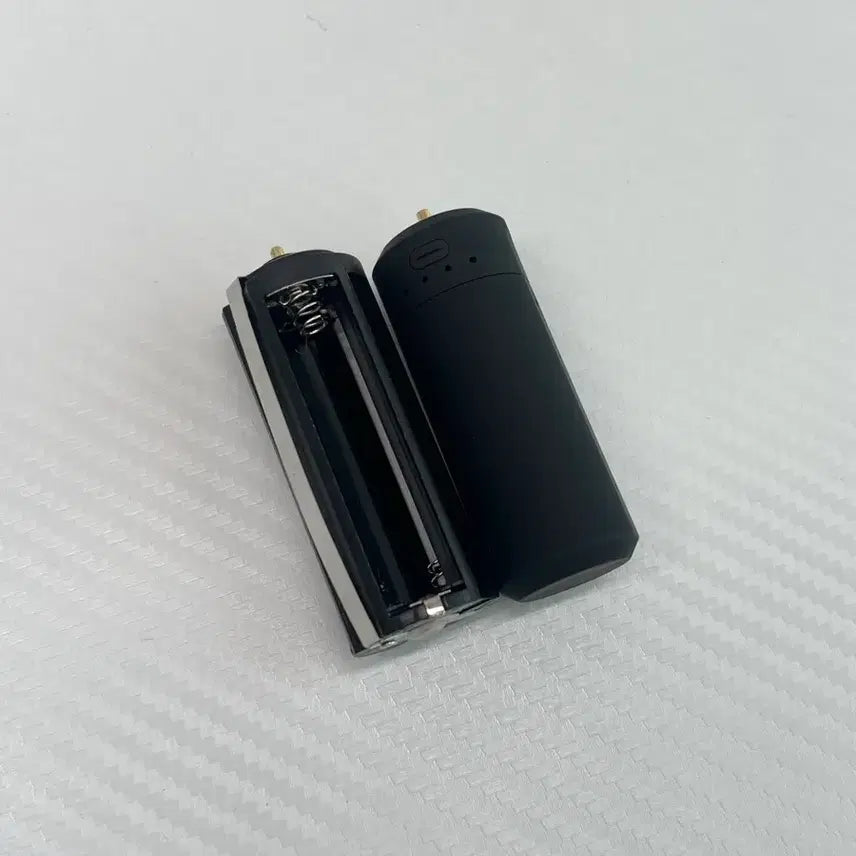 [BUNJANG] Rechargeable Battery and Battery Socket for Lightsticks / 응원봉 충전식 건전지 배터리 소켓 빅뱅아이브엔시티세븐틴스키즈라이즈