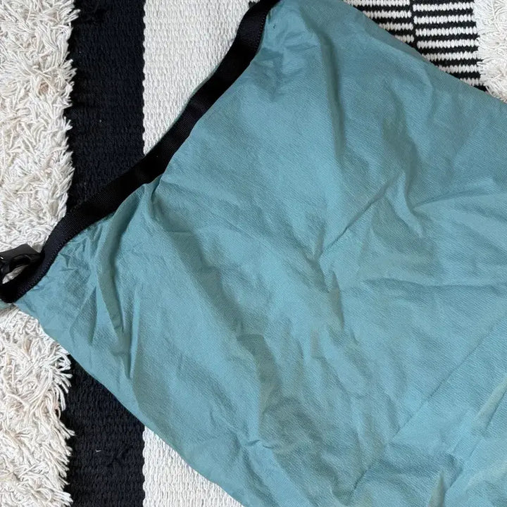 [SOLD OUT] 아모멘토 드로우 스트링 백팩
