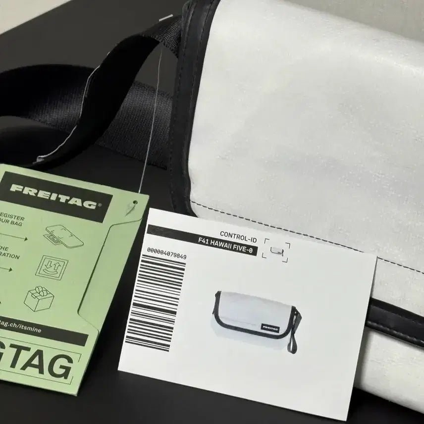 [BUNJANG] Freitag Hawaii Five-0 All White Matte Bag / @새상품@프라이탁 하파오 올흰/하와이파이브오 올화이트