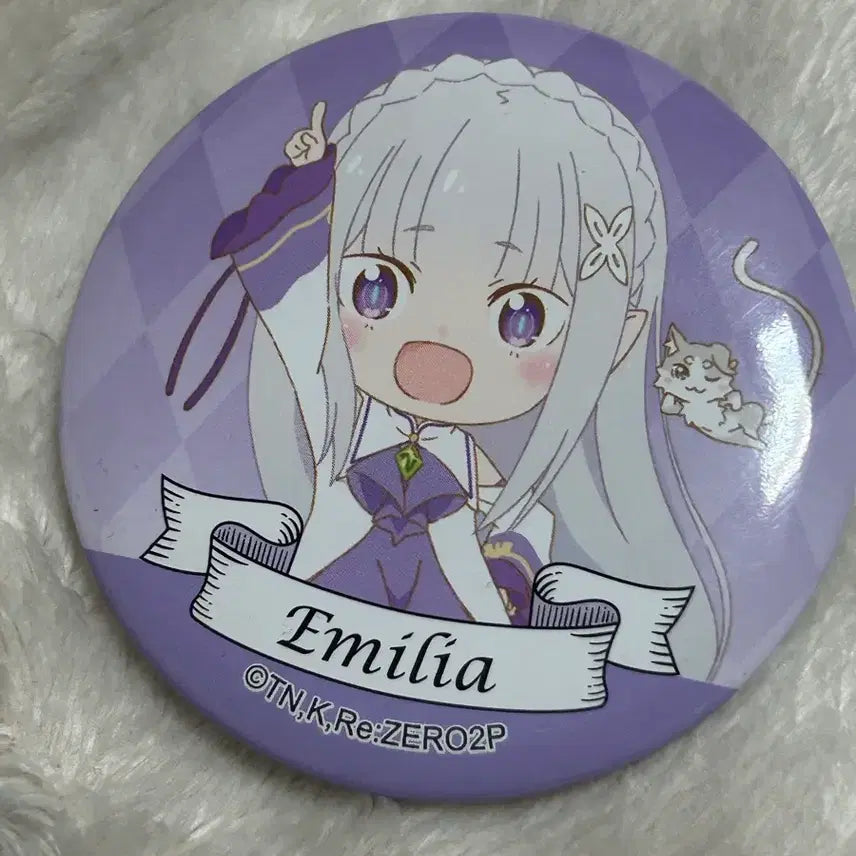 [BUNJANG] Re:Zero Emilia Badge / Re 제로부터 시작하는 이세계 생활 리제로 에밀리아 뱃지