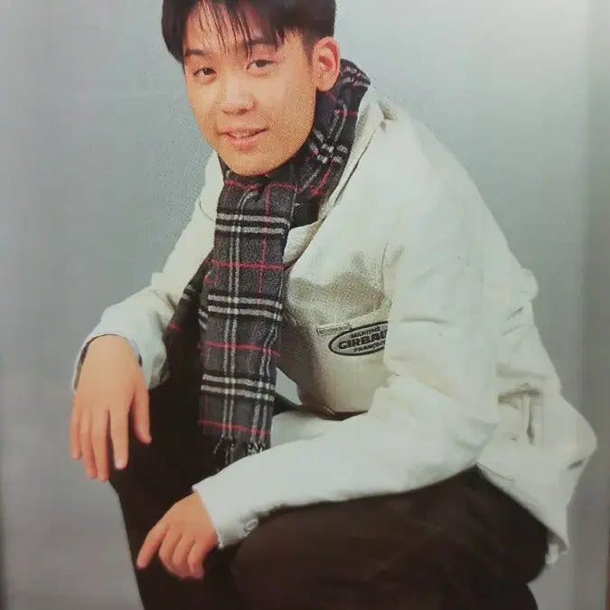 [BUNJANG] Kim Soo Geun Vintage Photo in Frame / 90년대 연예인 김수근 가수 옛날 레트로 빈티지