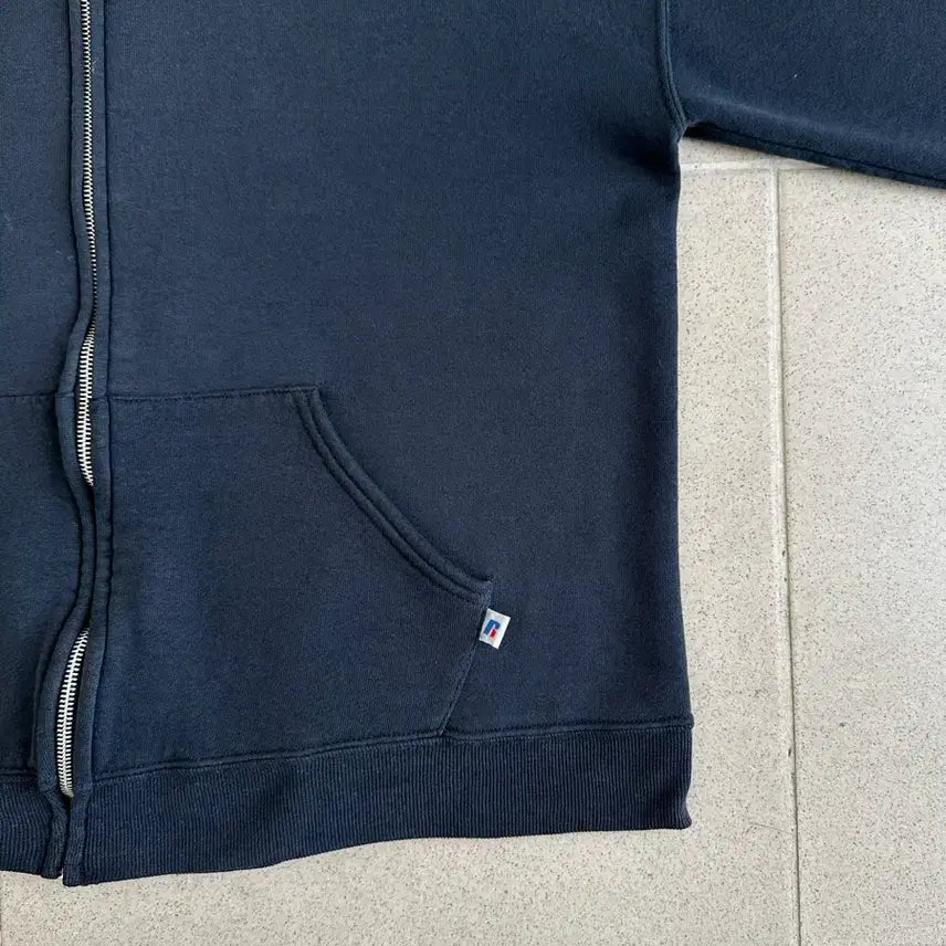 [BUNJANG] Russell Athletic Vintage Hoodie Black L / 빈티지 러셀 후드집업 블랙 L
