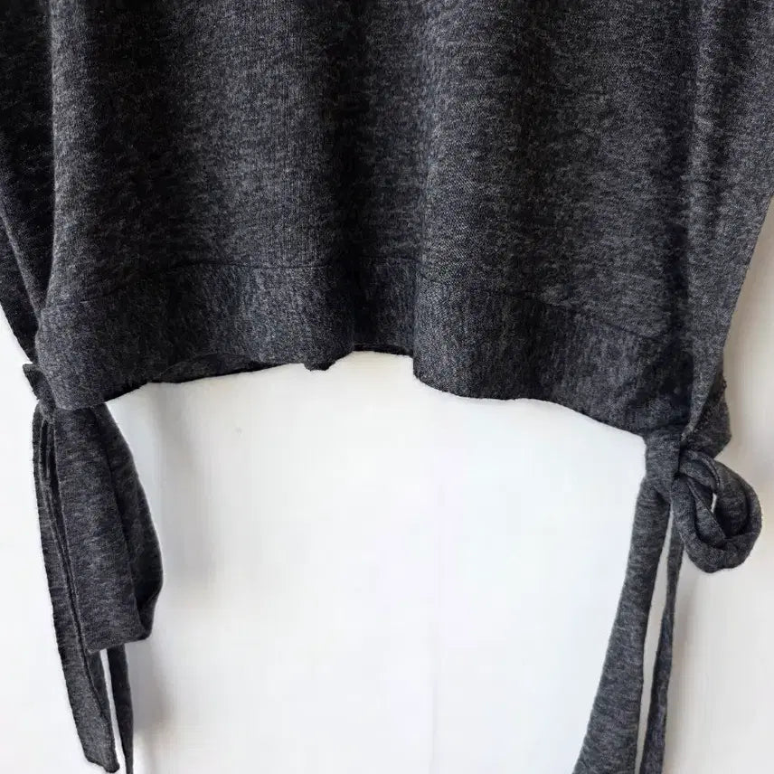 [SOLD OUT] 55-77)묶음 민소매 트임티셔츠/새제품