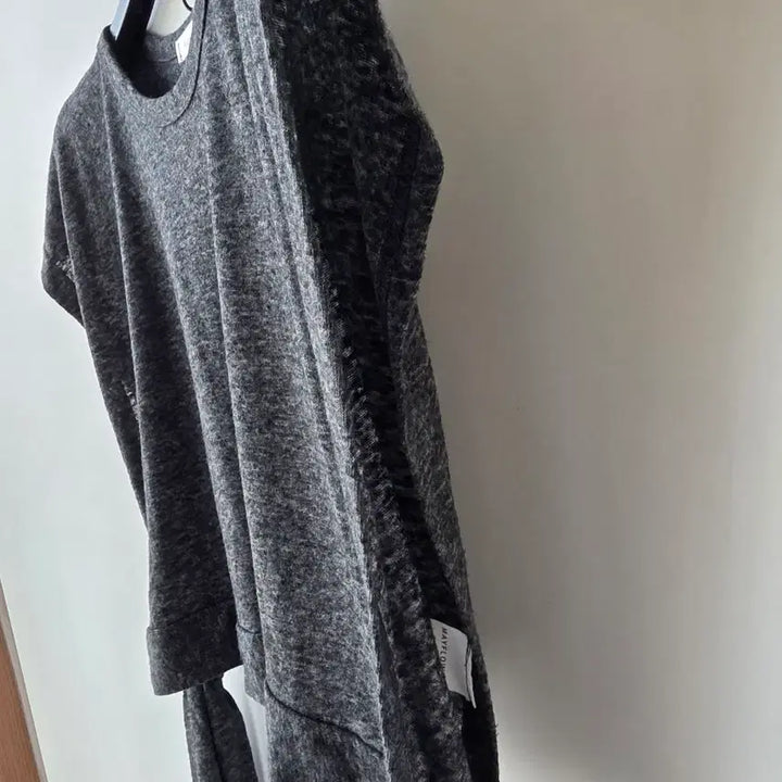 [SOLD OUT] 55-77)묶음 민소매 트임티셔츠/새제품