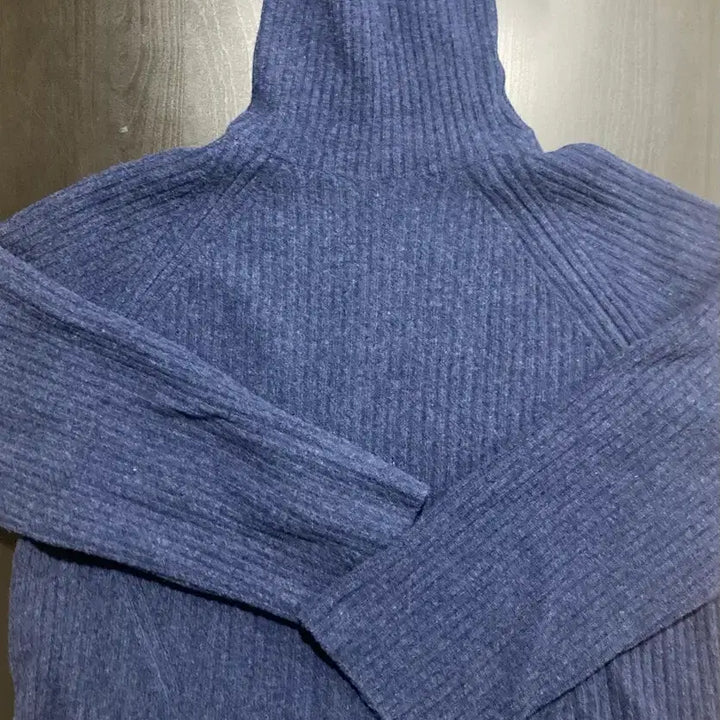 [BUNJANG] Facade Pattern Cashmere Turtleneck Knit (Melange Navy) / 파사드패턴 캐시미어 터틀넥 니트 (Melange Navy)