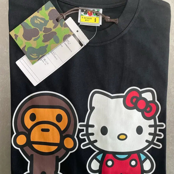[BUNJANG] BAPE Baby Milo x Hello Kitty T-shirt Black S / 베이프 베이비 마일로 x 헬로 키티 티셔츠 블랙 S