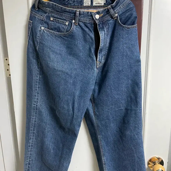 [SOLD OUT] 홀리선 와이드 블루본 데님 라지