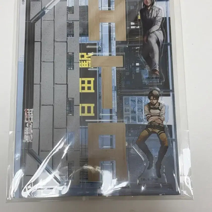 [BUNJANG] Attack on Titan Eren Levi Acrylic Stand / 진격거 진격의 거인 히타 에렌 리바이 아크릴 스탠드