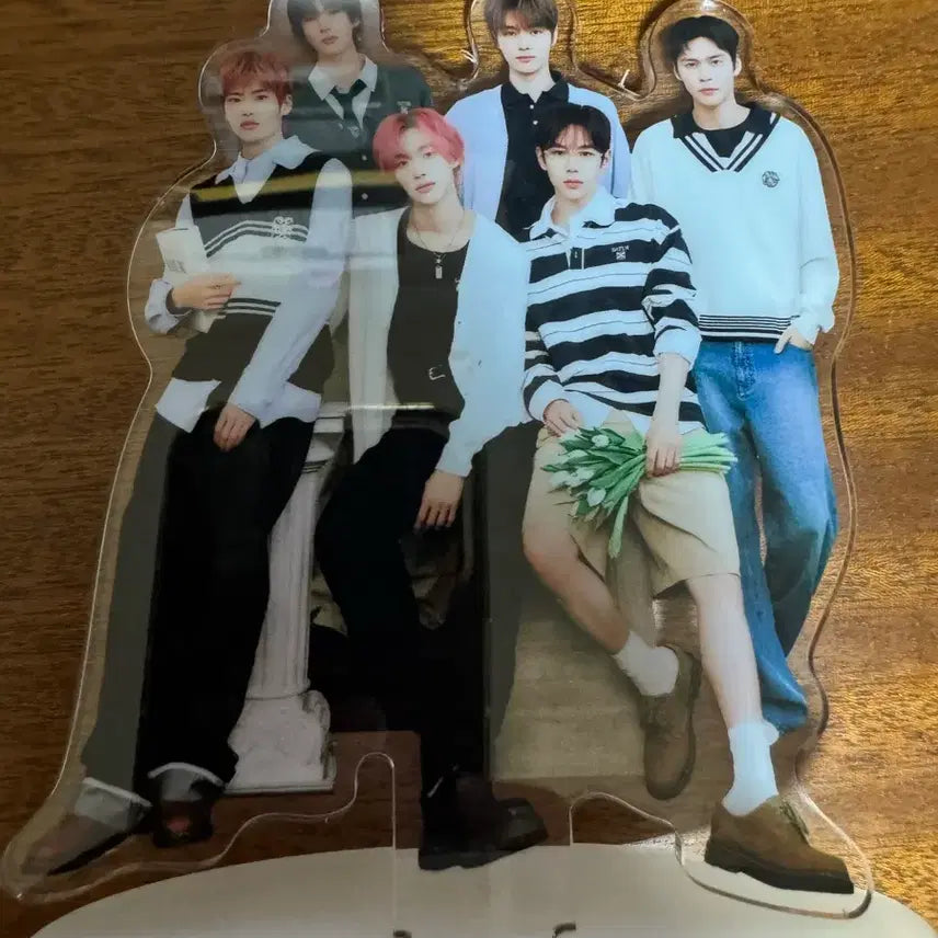 [SOLD OUT] 라이즈 세터 아크릴 스탠드 판매해요.