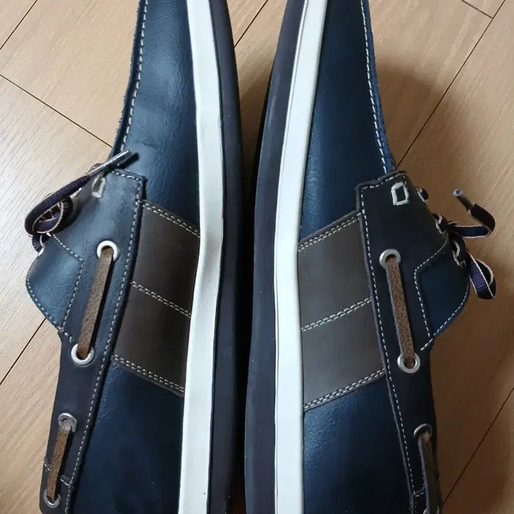 [BUNJANG] Plus M House Navy Boat Shoes Size 265 / 플러스엠하우스 네이비 보트 슈즈 265